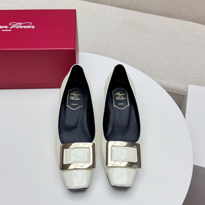 roger u1u1er flat shoes